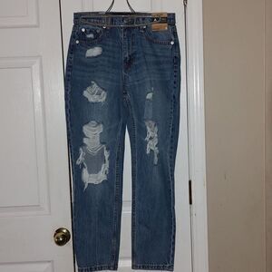 Aeropostale Mom Jeans Super Distressed  Sz 6 NWT